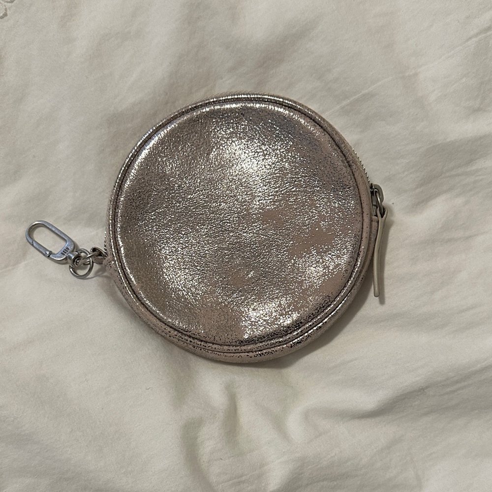 HOBO Leather Silver Round CLIP ON Coin Purse NWOT NEW